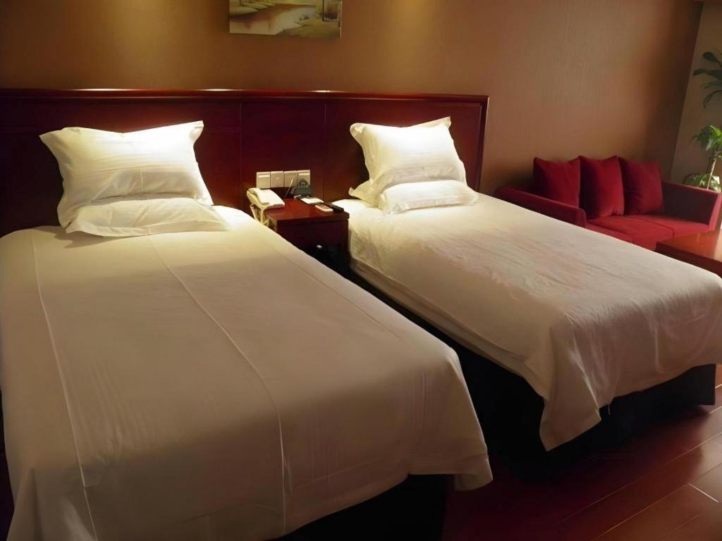 Greentree Inn Xi'An Bell And Drum Tower Food Street Ancient City Wall Ximen Express Hotel Exterior photo