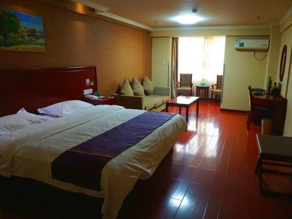 Greentree Inn Xi'An Bell And Drum Tower Food Street Ancient City Wall Ximen Express Hotel Exterior photo