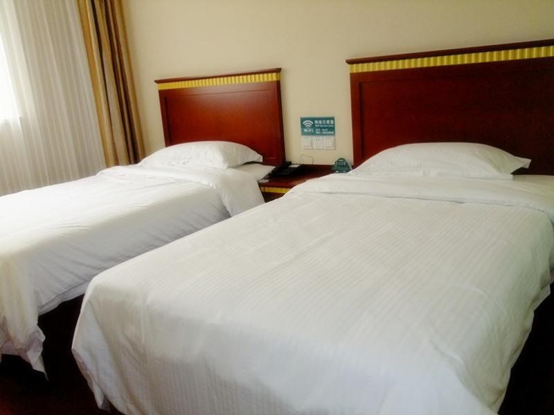 Greentree Inn Xi'An Bell And Drum Tower Food Street Ancient City Wall Ximen Express Hotel Exterior photo
