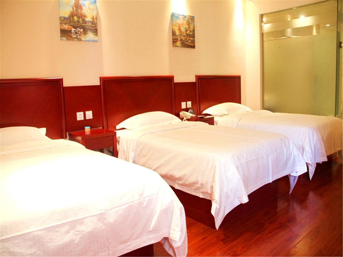 Greentree Inn Xi'An Bell And Drum Tower Food Street Ancient City Wall Ximen Express Hotel Exterior photo